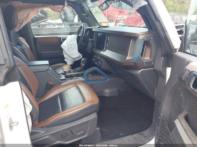 2022 FORD BRONCO OUTER BANKS 5