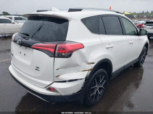 2018 TOYOTA RAV4 SE 6