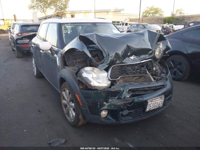2014 MINI COUNTRYMAN COOPER 1