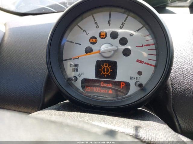2014 MINI COUNTRYMAN COOPER 7