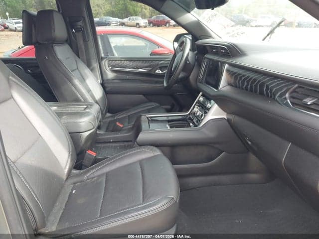 2023 GMC YUKON 4WD DENALI 5
