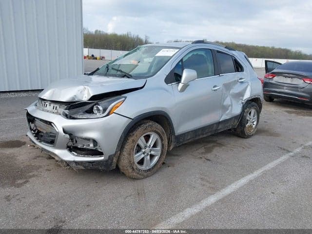 2018 CHEVROLET TRAX LT 2