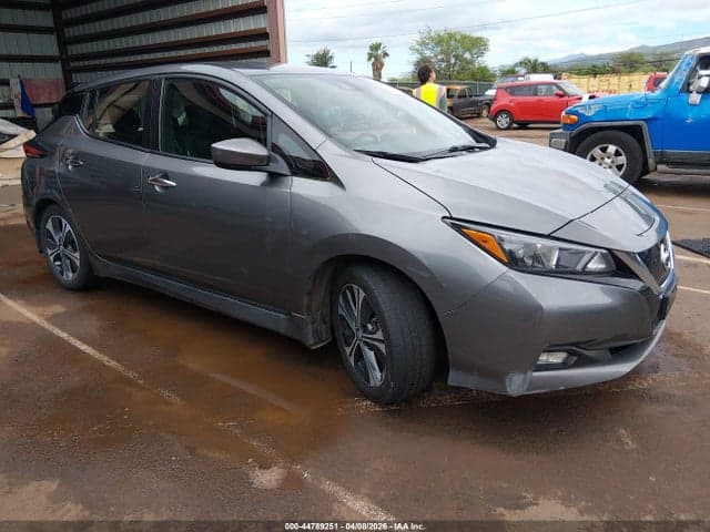 2021 NISSAN LEAF SV 40 KWH 1