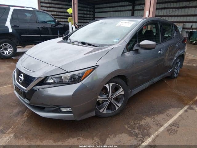 2021 NISSAN LEAF SV 40 KWH 2