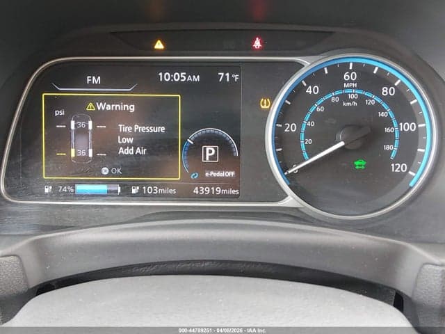 2021 NISSAN LEAF SV 40 KWH 7