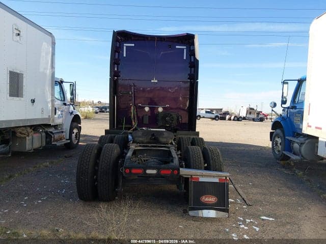 2022 PETERBILT 579 15