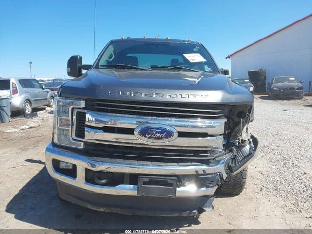 2018 FORD F-250 XLT 12