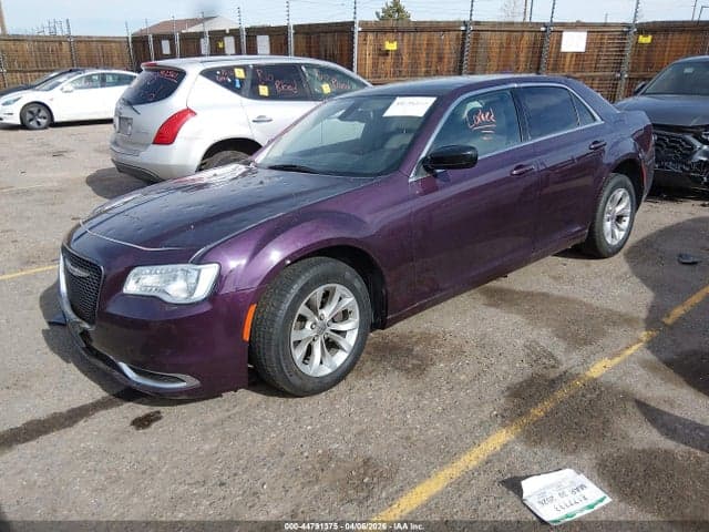 2020 CHRYSLER 300 TOURING 2