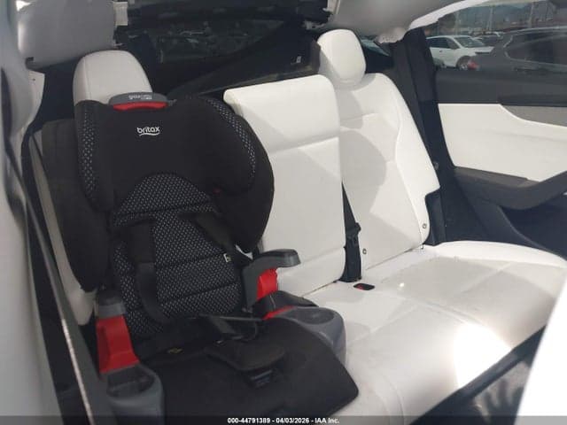 2026 TESLA MODEL Y PREMIUM REAR-WHEEL DRIVE/STANDARD REAR-WHEEL DRIVE 8