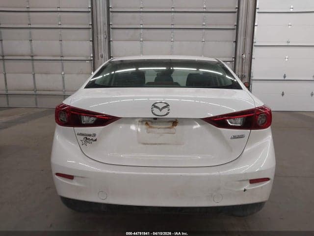 2018 MAZDA MAZDA3 SPORT 17