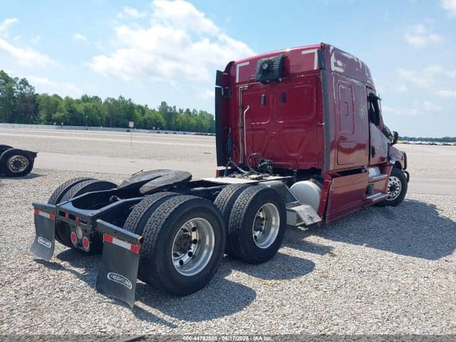 2023 FREIGHTLINER NEW CASCADIA 126 4