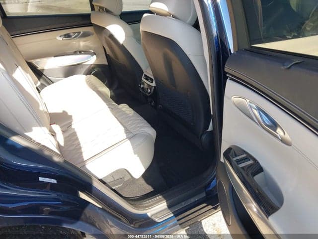 2022 GENESIS GV70 3.5T 8