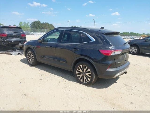 2020 FORD ESCAPE TITANIUM 3