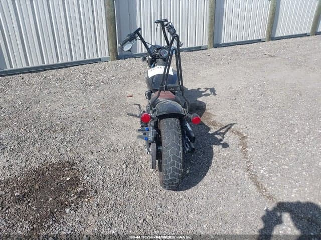 2021 INDIAN MOTORCYCLE CO. SCOUT BOBBER 6