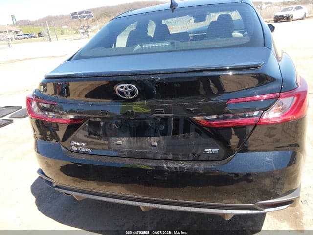 2026 TOYOTA CAMRY SE 17