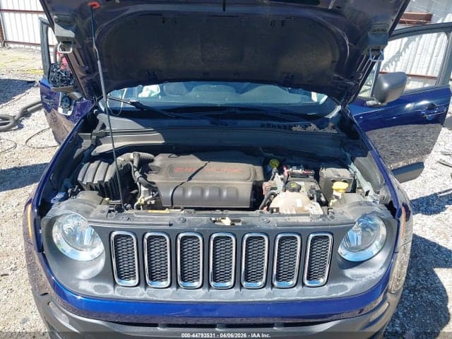 2017 JEEP RENEGADE SPORT FWD 10
