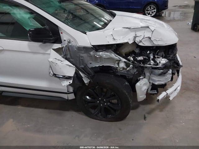 2024 FORD EDGE SE 6