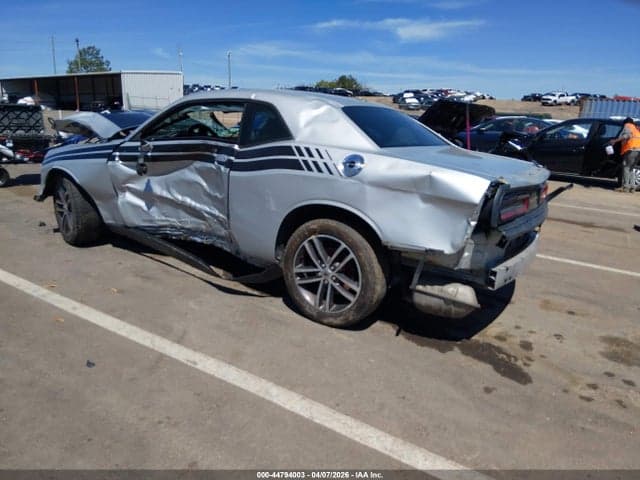 2019 DODGE CHALLENGER SXT AWD 3