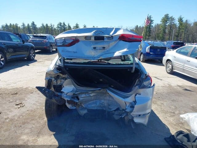 2017 HYUNDAI ELANTRA SE 16