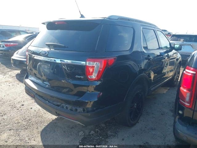 2019 FORD EXPLORER XLT 4