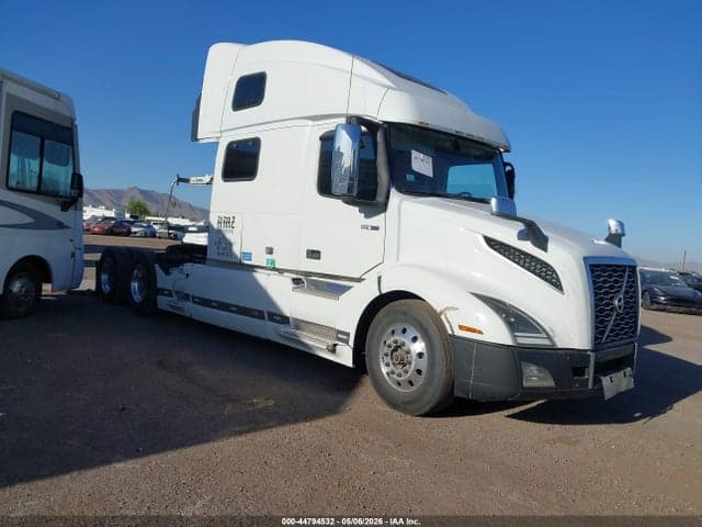 2019 VOLVO VNL - 1