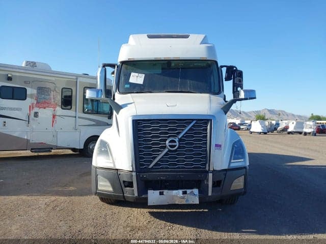 2019 VOLVO VNL 14