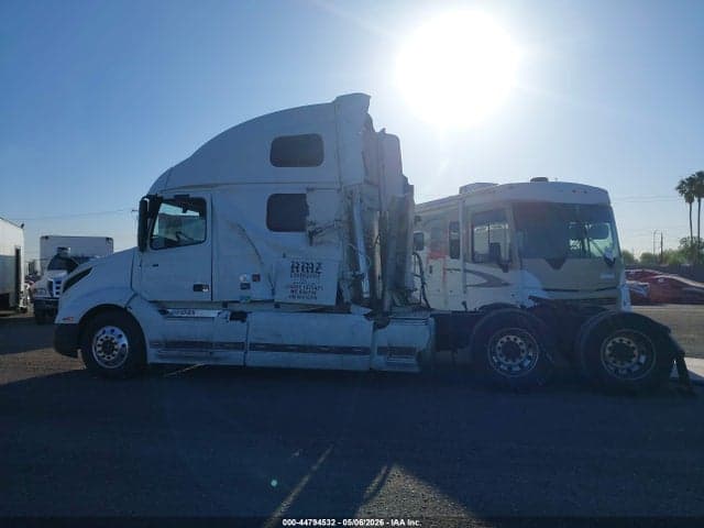 2019 VOLVO VNL 16