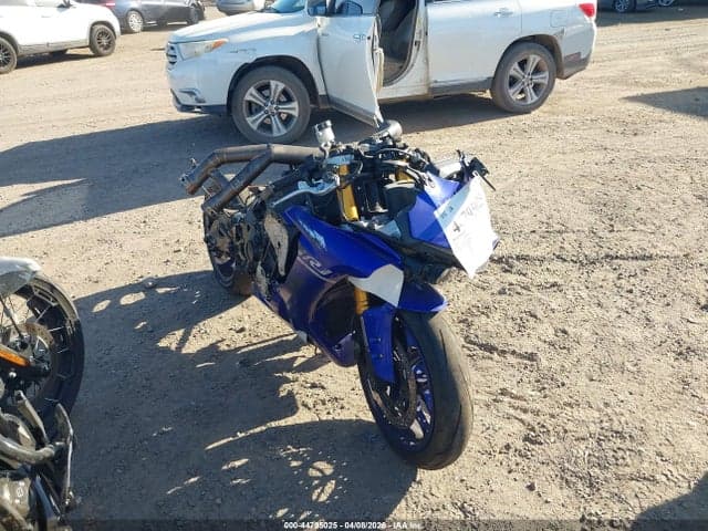 2017 YAMAHA YZFR1 C