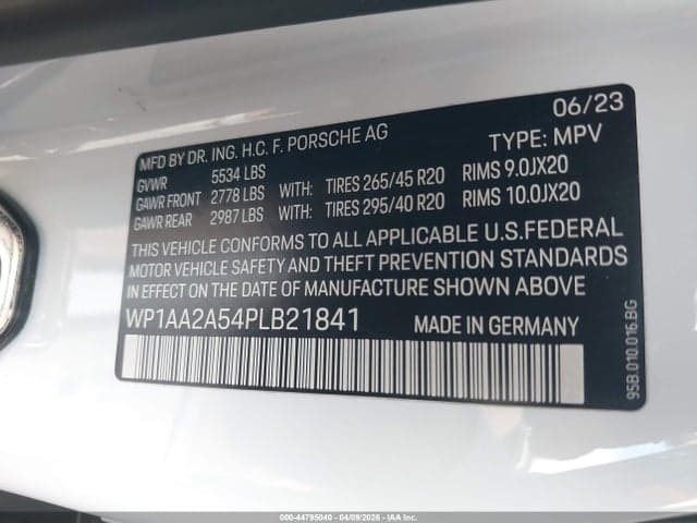 2023 PORSCHE MACAN T 9