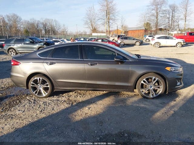 2019 FORD FUSION TITANIUM 14