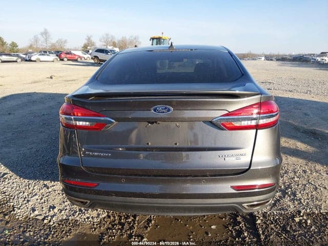 2019 FORD FUSION TITANIUM 17