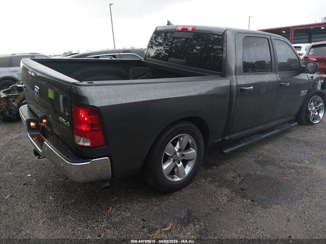 2017 RAM 1500 BIG HORN 4X4 5'7 BOX 4