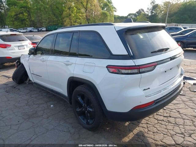 2023 JEEP GRAND CHEROKEE ALTITUDE 4X4 3