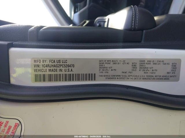 2023 JEEP GRAND CHEROKEE ALTITUDE 4X4 9