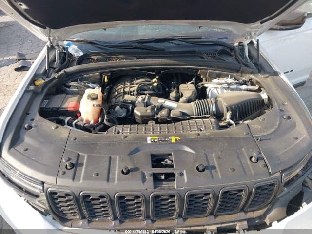 2023 JEEP GRAND CHEROKEE ALTITUDE 4X4 10