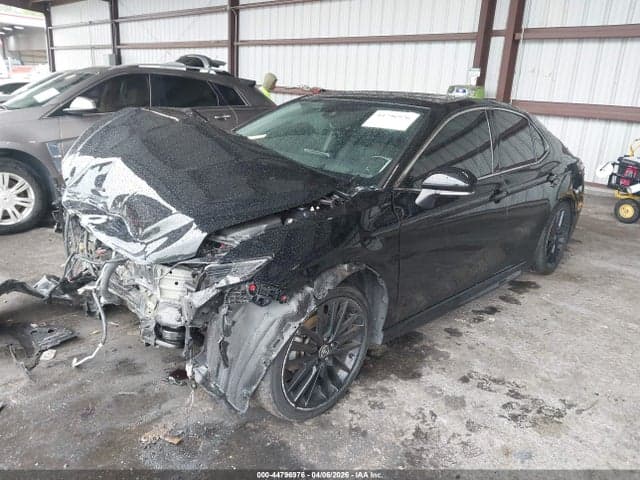 2021 TOYOTA CAMRY XSE 2