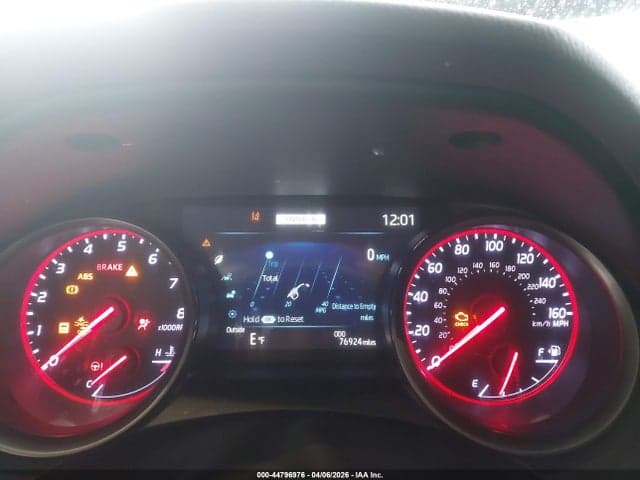 2021 TOYOTA CAMRY XSE 7