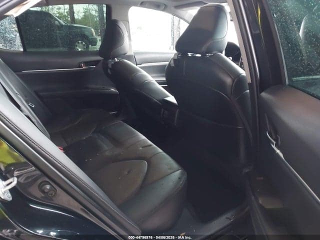 2021 TOYOTA CAMRY XSE 8