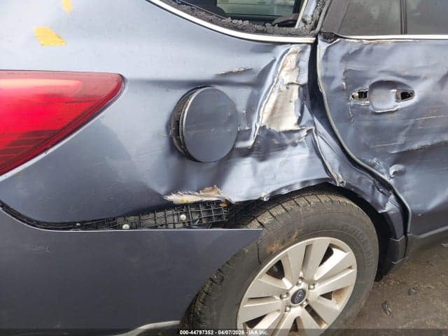 2018 SUBARU OUTBACK 2.5I PREMIUM 18
