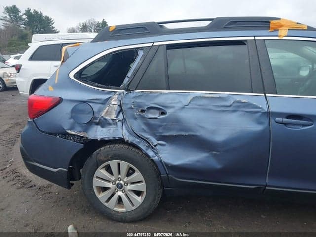 2018 SUBARU OUTBACK 2.5I PREMIUM 6