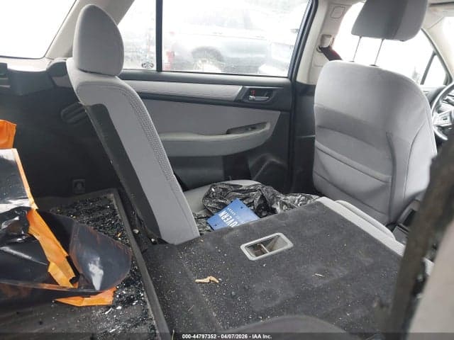 2018 SUBARU OUTBACK 2.5I PREMIUM 8