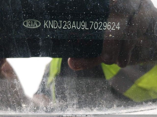 2020 KIA SOUL LX 9