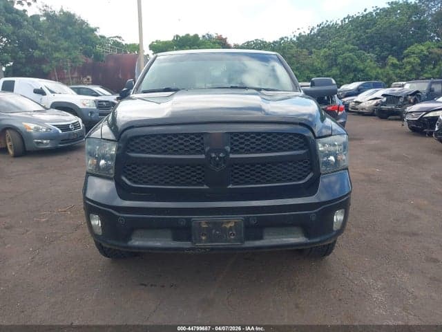 2018 RAM 1500 12