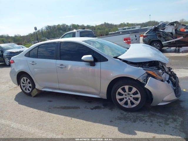 2024 TOYOTA COROLLA LE 12