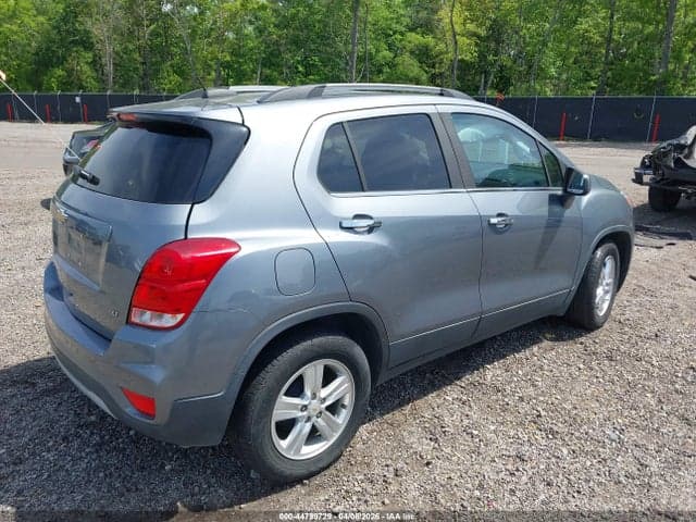 2019 CHEVROLET TRAX LT 4