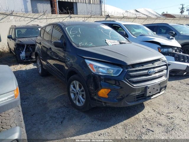 2017 FORD ESCAPE S 1