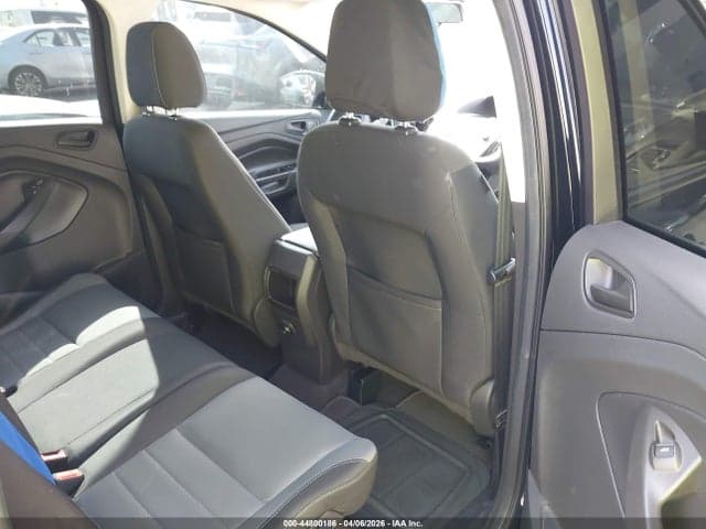2017 FORD ESCAPE S 8