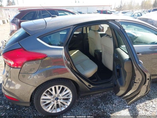 2017 FORD FOCUS TITANIUM 8
