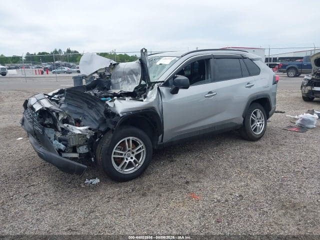 2019 TOYOTA RAV4 LE 2