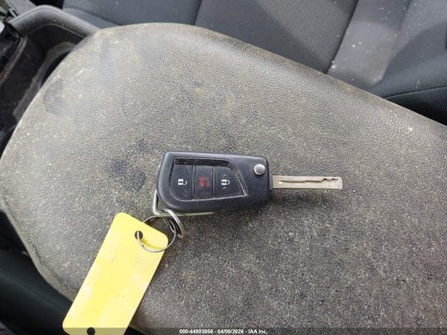 2019 TOYOTA RAV4 LE 11